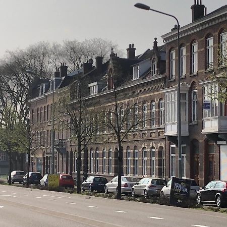 Bed and Breakfast Chez Helene Maastricht Exterior foto